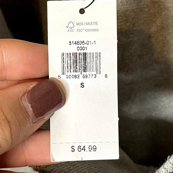 NWT Banana Republic womens gray drawstring shorts with pockets | Size Small - Picture 6 of 6